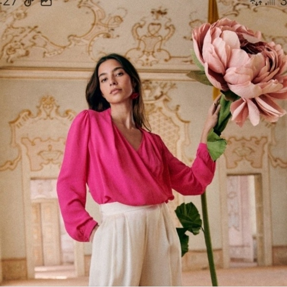 Sezane Abelia Blouse FR 36 / US 4 Fuchsia Pink Long Sleeve V-Neck Wrap Top